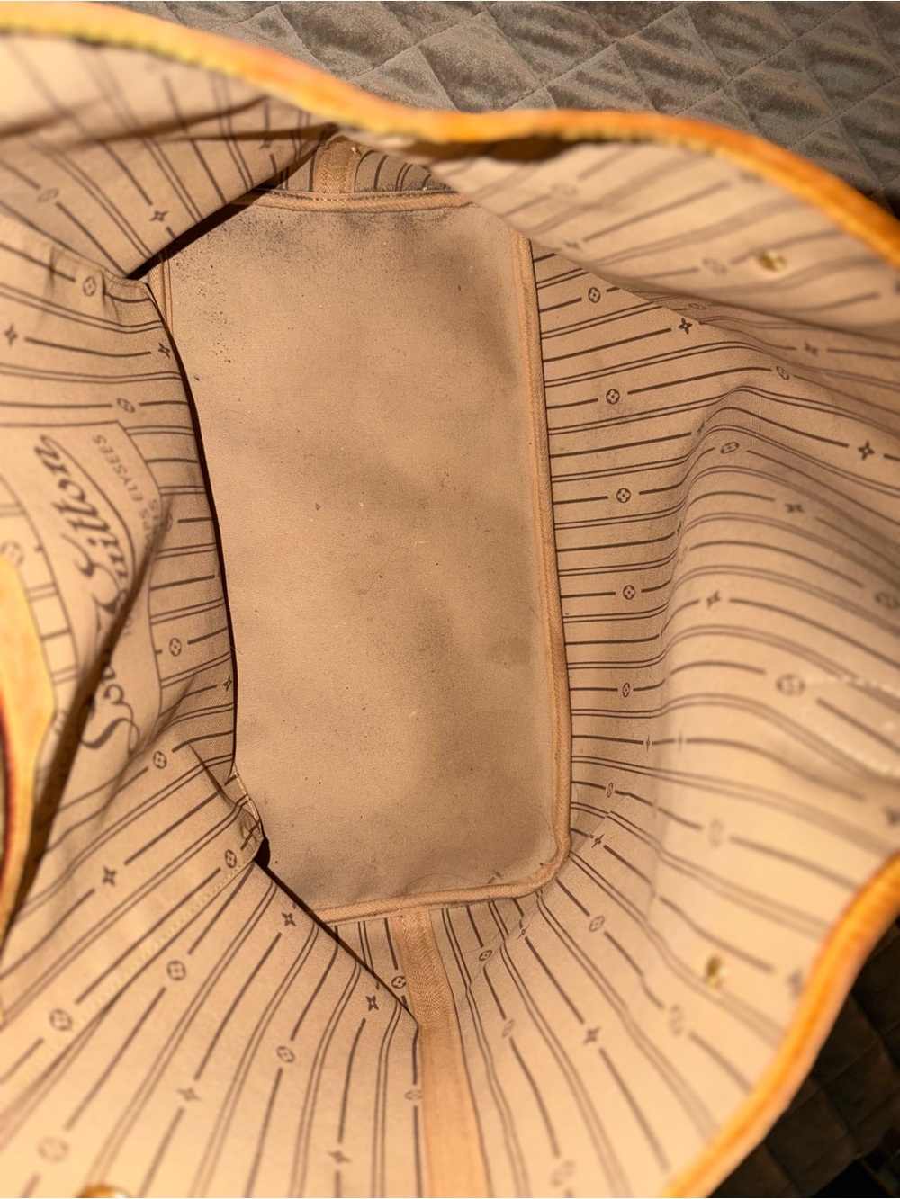 Louis Vuitton Monogram Canvas Tote with Vachetta Leather Trim - Picture 9 of 12